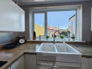 Photo 14- click for photo gallery